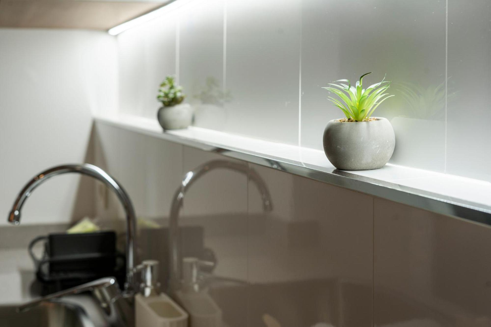 Vlc Host - Ausias March Apartment Valencia Exterior photo