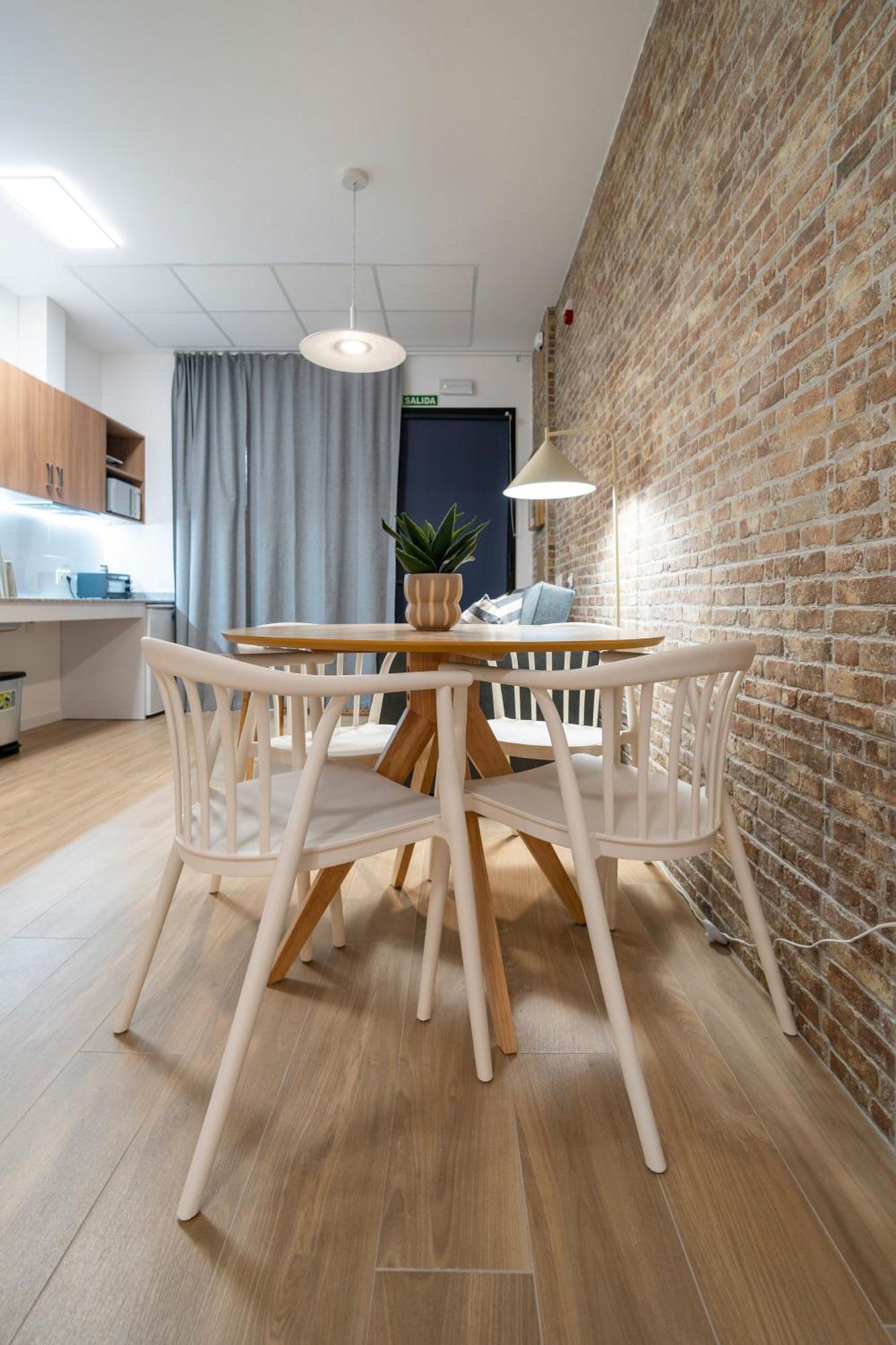 Vlc Host - Ausias March Apartment Valencia Exterior photo